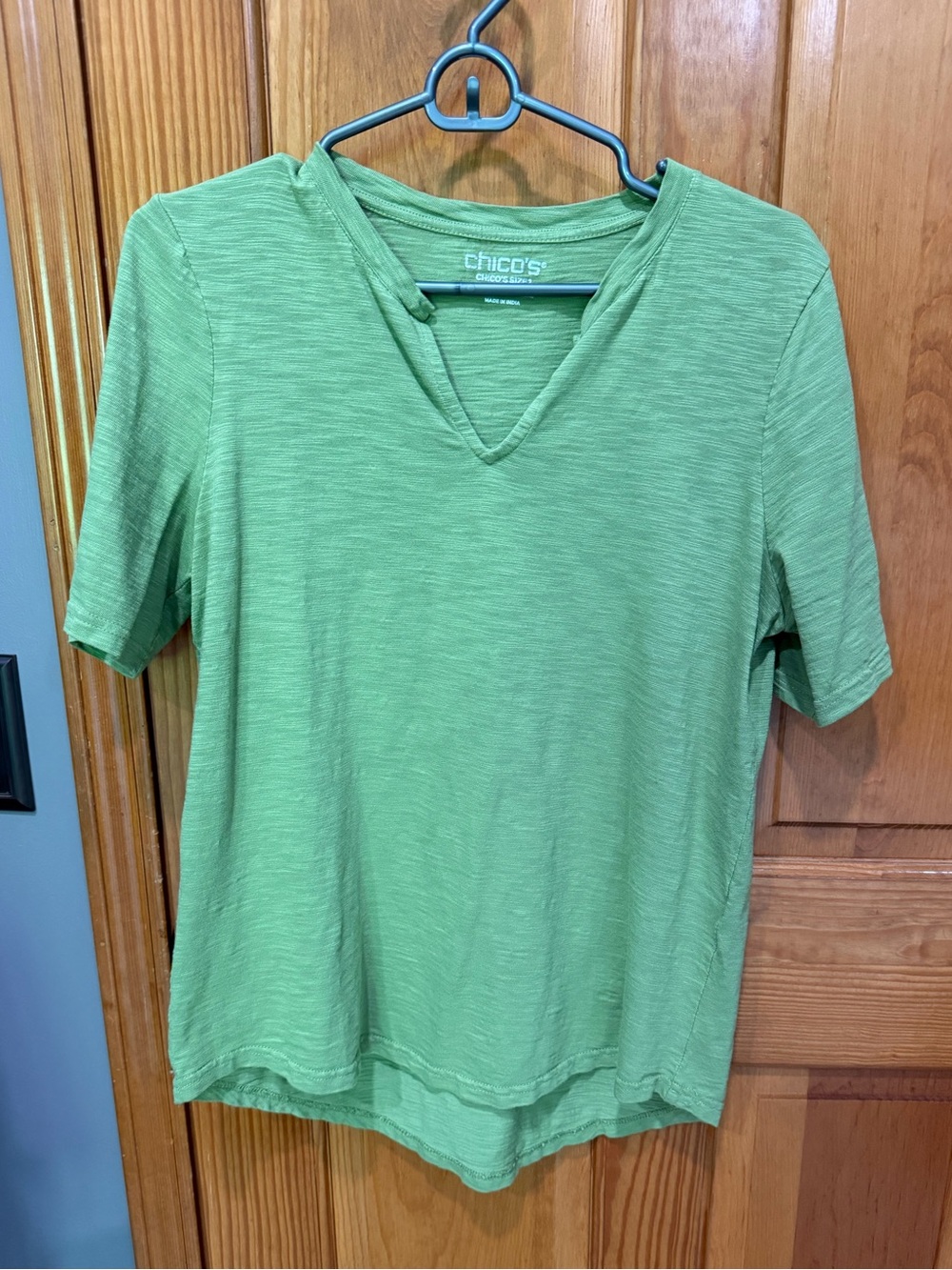 Chicos v-neck green tshirt- size 1/medium